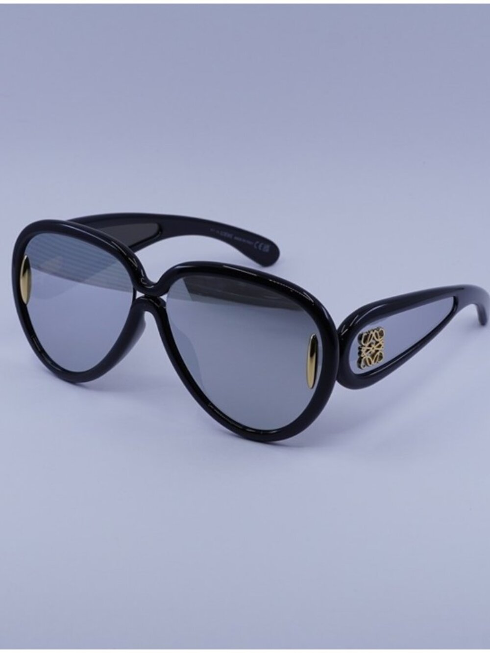Loewe LW40132I 01C Sunglasses Shiny Black Aviator Frame, Smoke Mirror Lenses